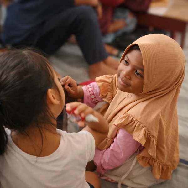 anak yatim belajar mandiri di program binaan Rumah Belajar Solear